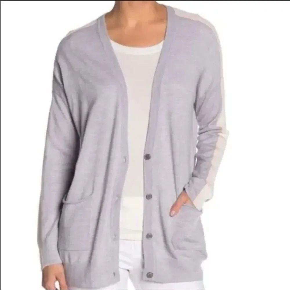 ATM Boyschool Light Gray Button-Up Cardigan with details on sleeves size Small
